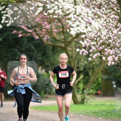 13.04.2025 - Hammer Lauf Dr. Thomas Lammeyer http://msf.ph/oto/7649228 13.04.2025 10:22:08 Laufen 749, 748 meine-sportfotos.de
