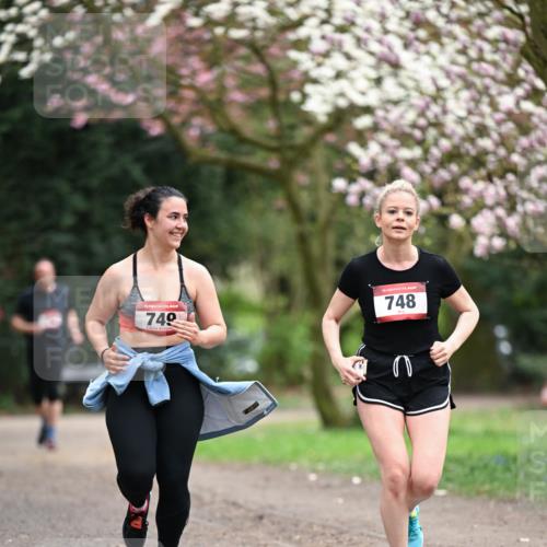 13.04.2025 - Hammer Lauf Dr. Thomas Lammeyer http://msf.ph/oto/7649254 13.04.2025 10:22:09 Laufen 15, 749, 748 meine-sportfotos.de