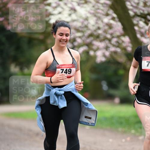 13.04.2025 - Hammer Lauf Dr. Thomas Lammeyer http://msf.ph/oto/7649273 13.04.2025 10:22:11 Laufen 15, 749, 15, 7 meine-sportfotos.de