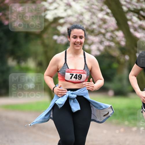 13.04.2025 - Hammer Lauf Dr. Thomas Lammeyer http://msf.ph/oto/7649278 13.04.2025 10:22:11 Laufen 15, 749 meine-sportfotos.de