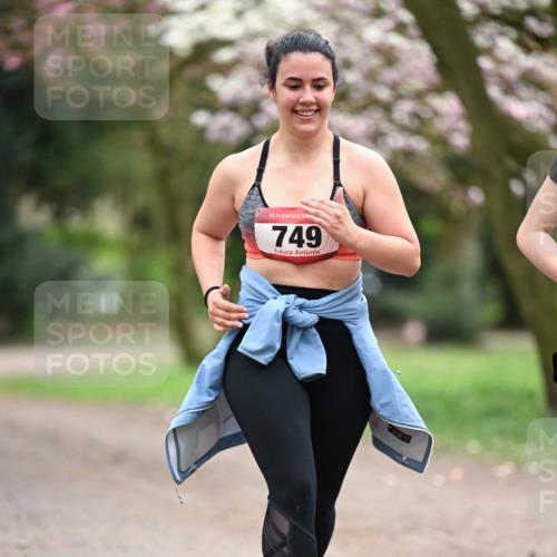 13.04.2025 - Hammer Lauf Dr. Thomas Lammeyer http://msf.ph/oto/7649281 13.04.2025 10:22:12 Laufen 15, 749 meine-sportfotos.de