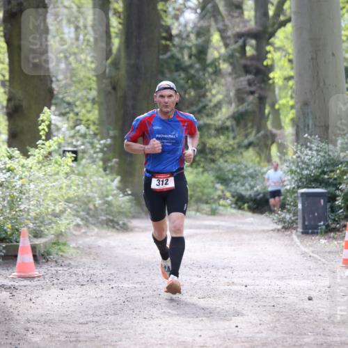 13.04.2025 - Hammer Lauf Jannik Wohlers http://msf.ph/oto/7649301 13.04.2025 11:23:16 Laufen 312 meine-sportfotos.de
