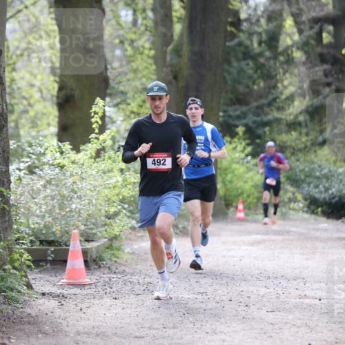 13.04.2025 - Hammer Lauf Jannik Wohlers http://msf.ph/oto/7649331 13.04.2025 11:23:08 Laufen 492 meine-sportfotos.de