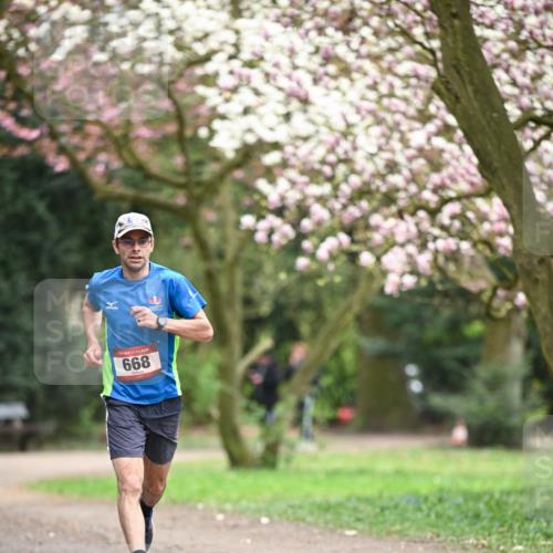 13.04.2025 - Hammer Lauf Dr. Thomas Lammeyer http://msf.ph/oto/7649359 13.04.2025 10:22:33 Laufen 668 meine-sportfotos.de