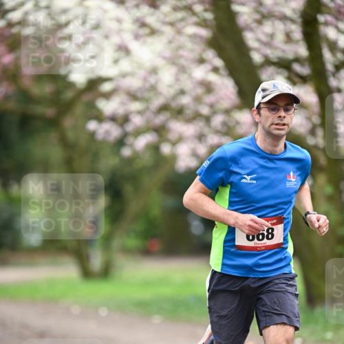 13.04.2025 - Hammer Lauf Dr. Thomas Lammeyer http://msf.ph/oto/7649394 13.04.2025 10:22:35 Laufen 068 meine-sportfotos.de