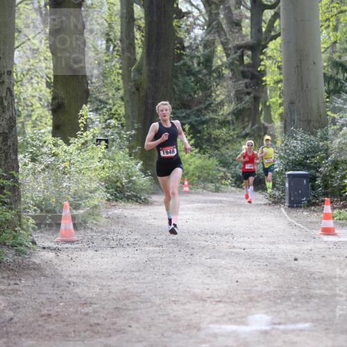 13.04.2025 - Hammer Lauf Jannik Wohlers http://msf.ph/oto/7649410 13.04.2025 11:22:11 Laufen 1948, 413 meine-sportfotos.de