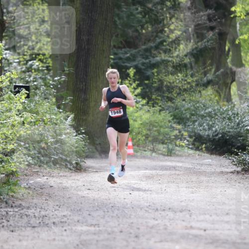 13.04.2025 - Hammer Lauf Jannik Wohlers http://msf.ph/oto/7649433 13.04.2025 11:22:09 Laufen 1948 meine-sportfotos.de