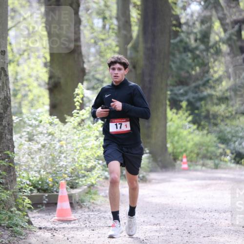13.04.2025 - Hammer Lauf Jannik Wohlers http://msf.ph/oto/7649472 13.04.2025 11:21:06 Laufen 171 meine-sportfotos.de