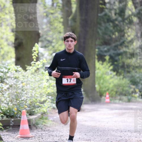 13.04.2025 - Hammer Lauf Jannik Wohlers http://msf.ph/oto/7649473 13.04.2025 11:21:05 Laufen 15, 171 meine-sportfotos.de
