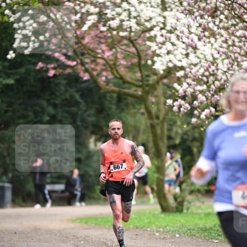 13.04.2025 - Hammer Lauf Dr. Thomas Lammeyer http://msf.ph/oto/7649488 13.04.2025 10:22:45 Laufen 667 meine-sportfotos.de