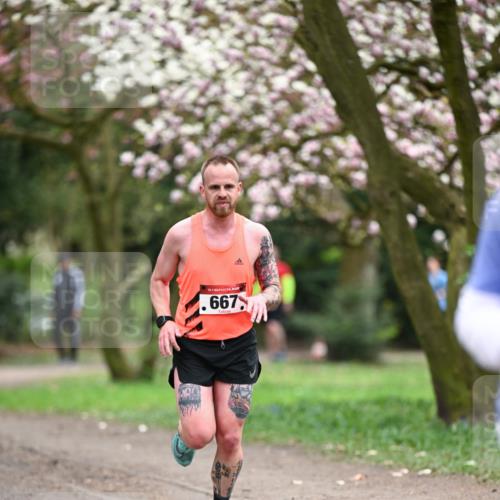 13.04.2025 - Hammer Lauf Dr. Thomas Lammeyer http://msf.ph/oto/7649520 13.04.2025 10:22:47 Laufen 15, 667 meine-sportfotos.de