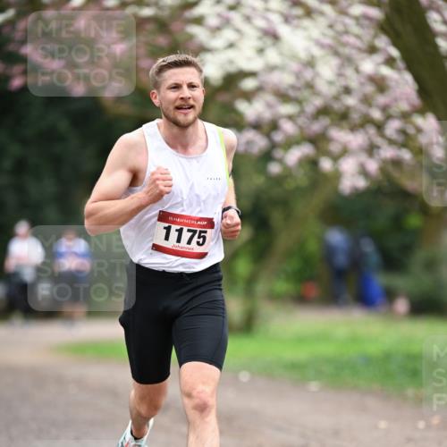13.04.2025 - Hammer Lauf Dr. Thomas Lammeyer http://msf.ph/oto/7649858 13.04.2025 10:23:40 Laufen 15, 1175 meine-sportfotos.de