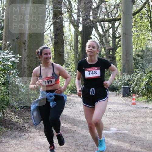 13.04.2025 - Hammer Lauf Jannik Wohlers http://msf.ph/oto/7649874 13.04.2025 10:58:06 Laufen 749, 748 meine-sportfotos.de