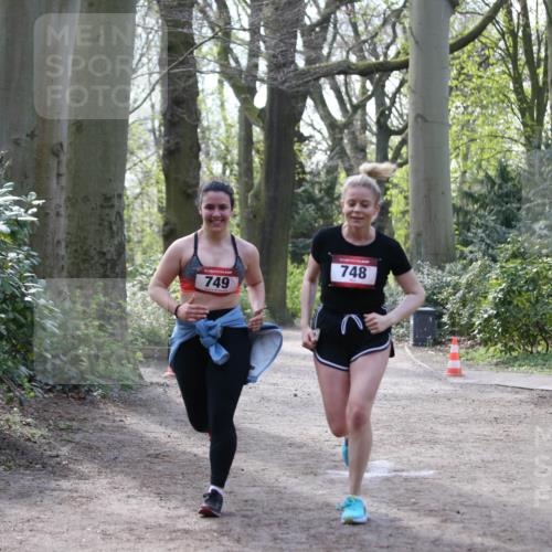 13.04.2025 - Hammer Lauf Jannik Wohlers http://msf.ph/oto/7649879 13.04.2025 10:58:06 Laufen 749, 748 meine-sportfotos.de