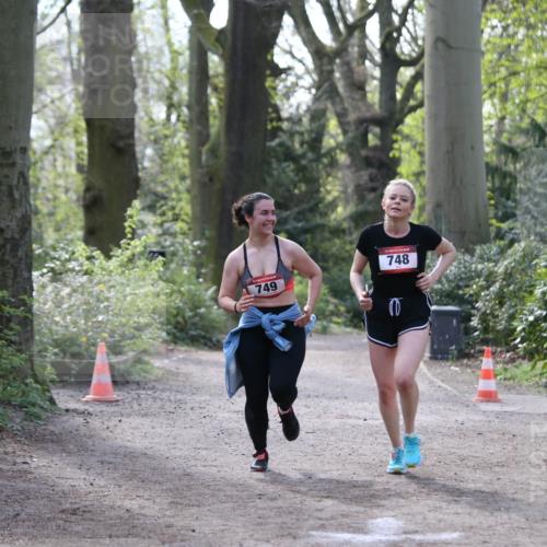 13.04.2025 - Hammer Lauf Jannik Wohlers http://msf.ph/oto/7649886 13.04.2025 10:58:04 Laufen 749, 748 meine-sportfotos.de