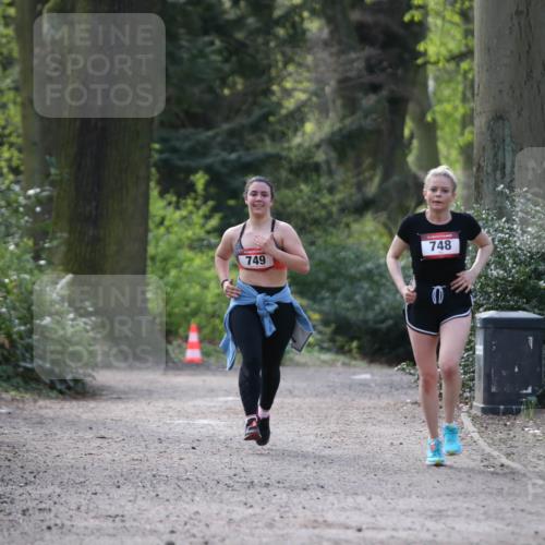 13.04.2025 - Hammer Lauf Jannik Wohlers http://msf.ph/oto/7649911 13.04.2025 10:58:00 Laufen 748, 749 meine-sportfotos.de