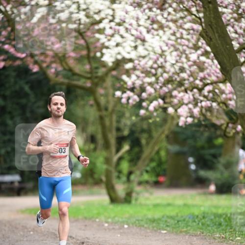 13.04.2025 - Hammer Lauf Dr. Thomas Lammeyer http://msf.ph/oto/7649968 13.04.2025 10:24:17 Laufen 03 meine-sportfotos.de