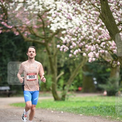 13.04.2025 - Hammer Lauf Dr. Thomas Lammeyer http://msf.ph/oto/7649970 13.04.2025 10:24:17 Laufen 15, 903 meine-sportfotos.de