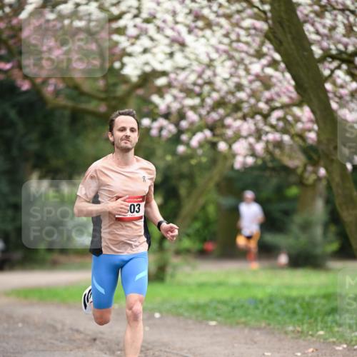 13.04.2025 - Hammer Lauf Dr. Thomas Lammeyer http://msf.ph/oto/7649977 13.04.2025 10:24:17 Laufen 03 meine-sportfotos.de