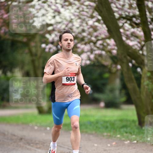 13.04.2025 - Hammer Lauf Dr. Thomas Lammeyer http://msf.ph/oto/7649990 13.04.2025 10:24:18 Laufen 903 meine-sportfotos.de