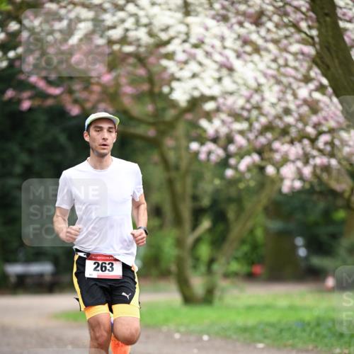 13.04.2025 - Hammer Lauf Dr. Thomas Lammeyer http://msf.ph/oto/7650069 13.04.2025 10:24:29 Laufen 83, 15, 263 meine-sportfotos.de