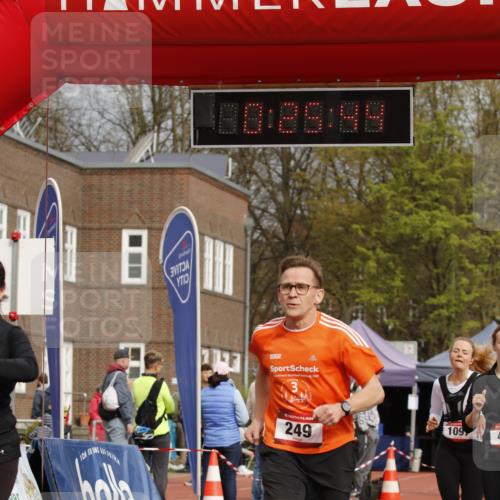 13.04.2025 - Hammer Lauf A. Gomolzig http://msf.ph/oto/7650185 13.04.2025 10:11:44 Ziel 175, 238, 249, 450, 577, 741, 767, 956, 1096, 1097 meine-sportfotos.de