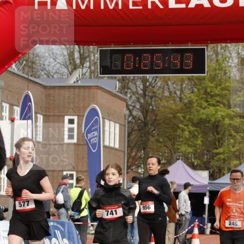13.04.2025 - Hammer Lauf A. Gomolzig http://msf.ph/oto/7650192 13.04.2025 10:11:42 Ziel 175, 238, 249, 450, 577, 741, 767, 956, 1097 meine-sportfotos.de