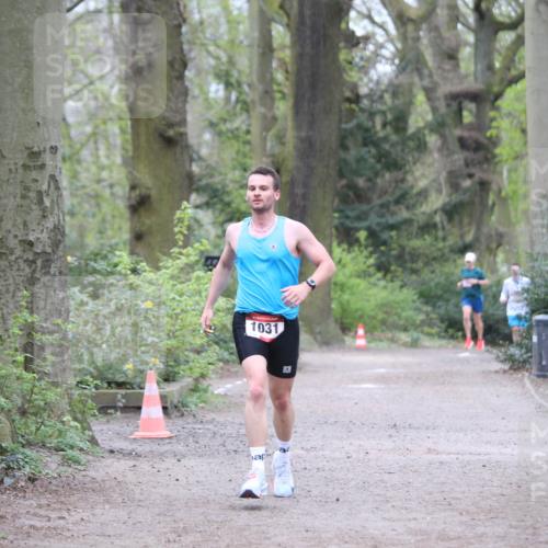 13.04.2025 - Hammer Lauf Jannik Wohlers http://msf.ph/oto/7650194 13.04.2025 10:04:25 Laufen 1031 meine-sportfotos.de
