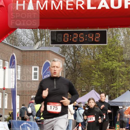 13.04.2025 - Hammer Lauf A. Gomolzig http://msf.ph/oto/7650200 13.04.2025 10:11:41 Ziel 175, 238, 249, 450, 577, 741, 767, 956, 1097 meine-sportfotos.de