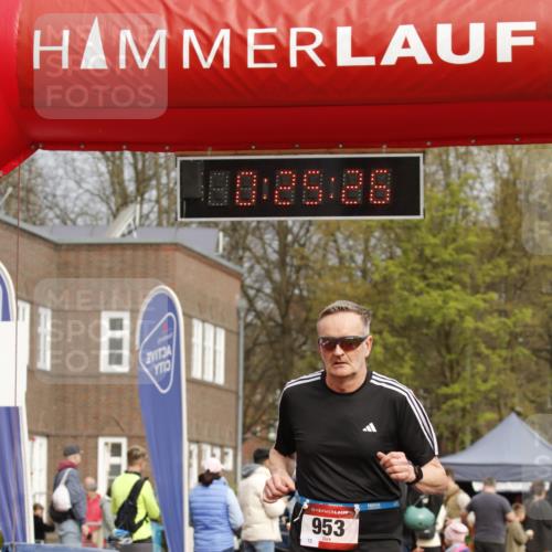 13.04.2025 - Hammer Lauf A. Gomolzig http://msf.ph/oto/7650231 13.04.2025 10:11:26 Ziel 430, 824, 953, 1801, 1864 meine-sportfotos.de