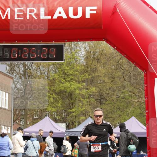 13.04.2025 - Hammer Lauf A. Gomolzig http://msf.ph/oto/7650240 13.04.2025 10:11:24 Ziel 430, 824, 953, 1708, 1801, 1849, 1864 meine-sportfotos.de