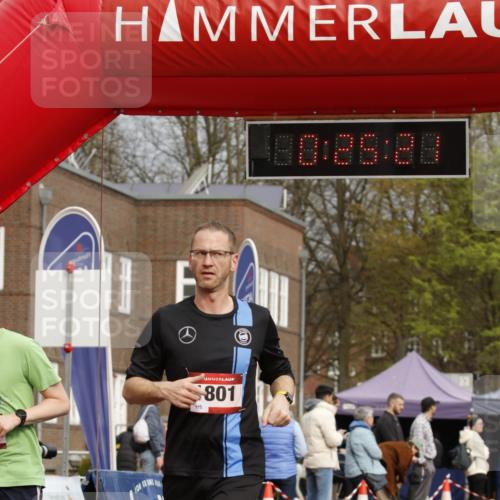 13.04.2025 - Hammer Lauf A. Gomolzig http://msf.ph/oto/7650248 13.04.2025 10:11:21 Ziel 430, 627, 648, 792, 824, 936, 953, 1106, 1279, 1345, 1708, 1801, 1849, 1864, 1903 meine-sportfotos.de