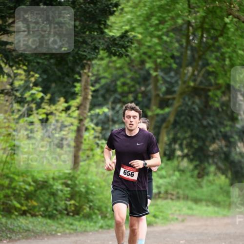 13.04.2025 - Hammer Lauf Dr. Thomas Lammeyer http://msf.ph/oto/7650366 13.04.2025 10:27:00 Laufen 656 meine-sportfotos.de