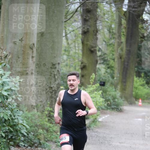 13.04.2025 - Hammer Lauf Jannik Wohlers http://msf.ph/oto/7650377 13.04.2025 10:03:53 Laufen 565 meine-sportfotos.de