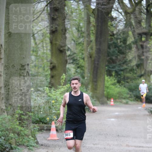 13.04.2025 - Hammer Lauf Jannik Wohlers http://msf.ph/oto/7650397 13.04.2025 10:03:52 Laufen 565 meine-sportfotos.de