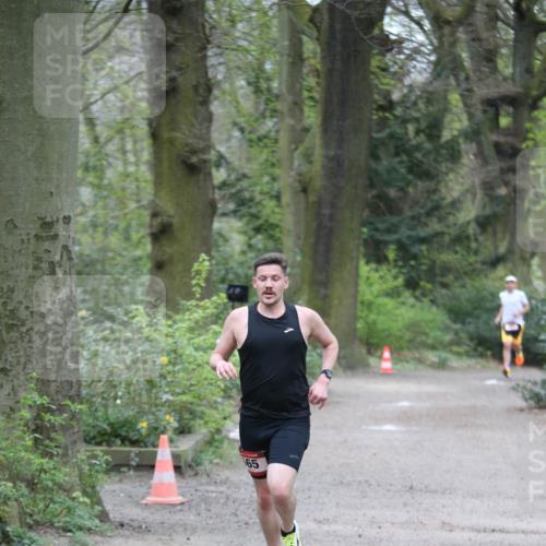 13.04.2025 - Hammer Lauf Jannik Wohlers http://msf.ph/oto/7650407 13.04.2025 10:03:52 Laufen 65 meine-sportfotos.de