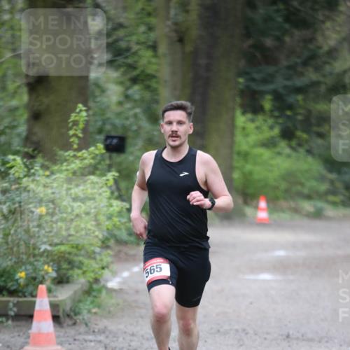 13.04.2025 - Hammer Lauf Jannik Wohlers http://msf.ph/oto/7650410 13.04.2025 10:03:52 Laufen 565 meine-sportfotos.de