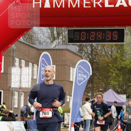 13.04.2025 - Hammer Lauf A. Gomolzig http://msf.ph/oto/7650422 13.04.2025 10:10:35 Ziel 122, 330, 383, 769, 1229, 1728, 1743, 1949, 1964 meine-sportfotos.de