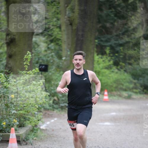 13.04.2025 - Hammer Lauf Jannik Wohlers http://msf.ph/oto/7650425 13.04.2025 10:03:51 Laufen 165 meine-sportfotos.de