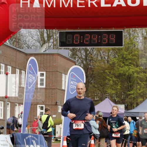 13.04.2025 - Hammer Lauf A. Gomolzig http://msf.ph/oto/7650426 13.04.2025 10:10:34 Ziel 122, 330, 383, 769, 1148, 1229, 1728, 1743, 1949, 1964 meine-sportfotos.de