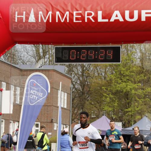 13.04.2025 - Hammer Lauf A. Gomolzig http://msf.ph/oto/7650483 13.04.2025 10:10:23 Ziel 255, 509, 620, 1110, 1148, 1330, 1714, 1715, 1716, 1743, 1902, 1949 meine-sportfotos.de