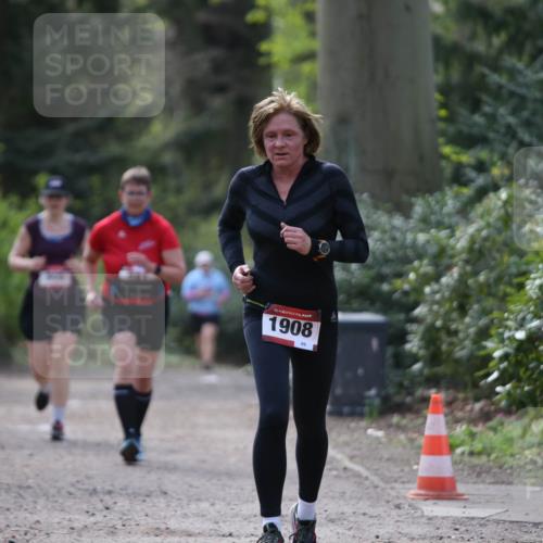 13.04.2025 - Hammer Lauf Jannik Wohlers http://msf.ph/oto/7650507 13.04.2025 10:54:01 Laufen 15, 1908 meine-sportfotos.de