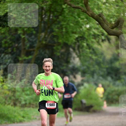 13.04.2025 - Hammer Lauf Dr. Thomas Lammeyer http://msf.ph/oto/7650582 13.04.2025 10:27:13 Laufen 15, 1980 meine-sportfotos.de