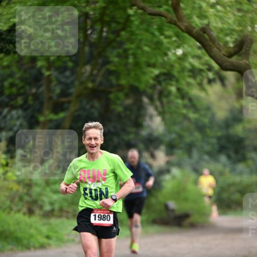 13.04.2025 - Hammer Lauf Dr. Thomas Lammeyer http://msf.ph/oto/7650586 13.04.2025 10:27:13 Laufen 15, 1980 meine-sportfotos.de