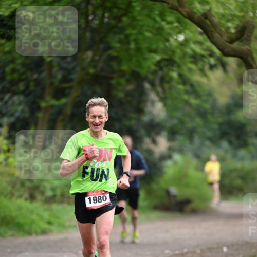 13.04.2025 - Hammer Lauf Dr. Thomas Lammeyer http://msf.ph/oto/7650596 13.04.2025 10:27:13 Laufen 15, 1980 meine-sportfotos.de