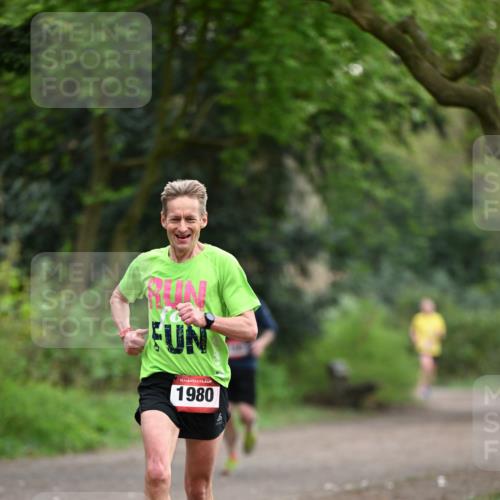 13.04.2025 - Hammer Lauf Dr. Thomas Lammeyer http://msf.ph/oto/7650606 13.04.2025 10:27:13 Laufen 15, 1980 meine-sportfotos.de