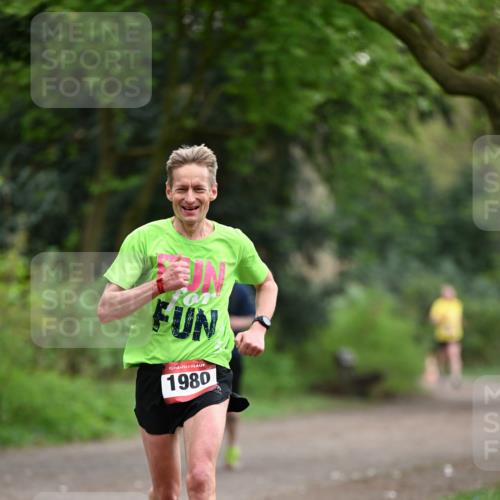13.04.2025 - Hammer Lauf Dr. Thomas Lammeyer http://msf.ph/oto/7650623 13.04.2025 10:27:14 Laufen 15, 1980 meine-sportfotos.de