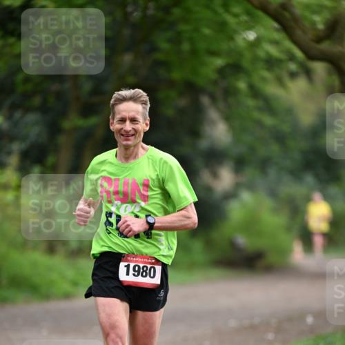 13.04.2025 - Hammer Lauf Dr. Thomas Lammeyer http://msf.ph/oto/7650641 13.04.2025 10:27:14 Laufen 15, 1980, 6, 1910 meine-sportfotos.de