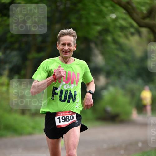 13.04.2025 - Hammer Lauf Dr. Thomas Lammeyer http://msf.ph/oto/7650652 13.04.2025 10:27:14 Laufen 15, 1980 meine-sportfotos.de