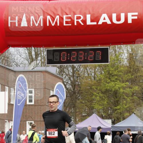 13.04.2025 - Hammer Lauf A. Gomolzig http://msf.ph/oto/7650653 13.04.2025 10:09:26 Ziel 982, 1074 meine-sportfotos.de